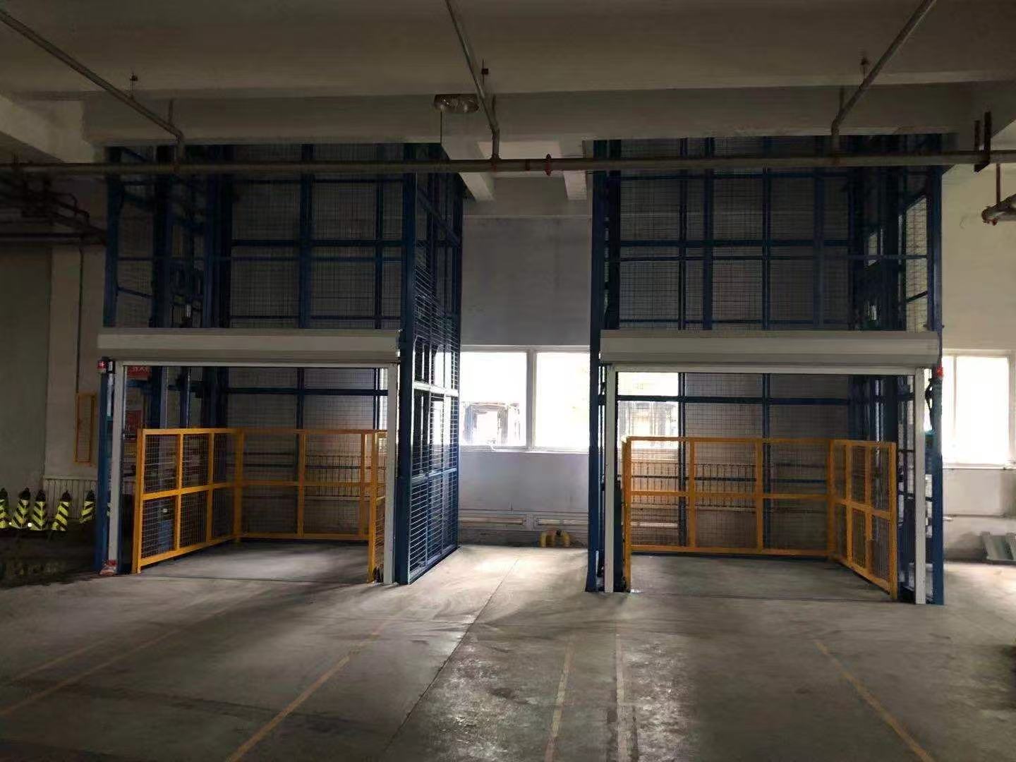 链轮驱动仅载货升降台3 (4).jpg